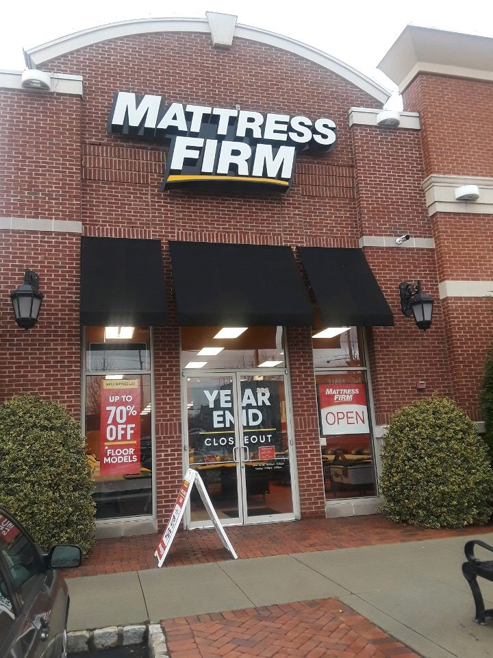 Mattress Firm Clifton Photo