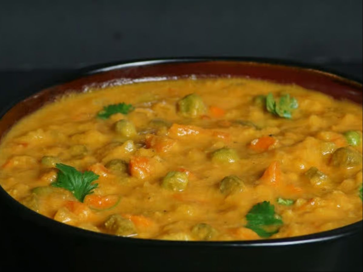 14. Nav Ratan Korma