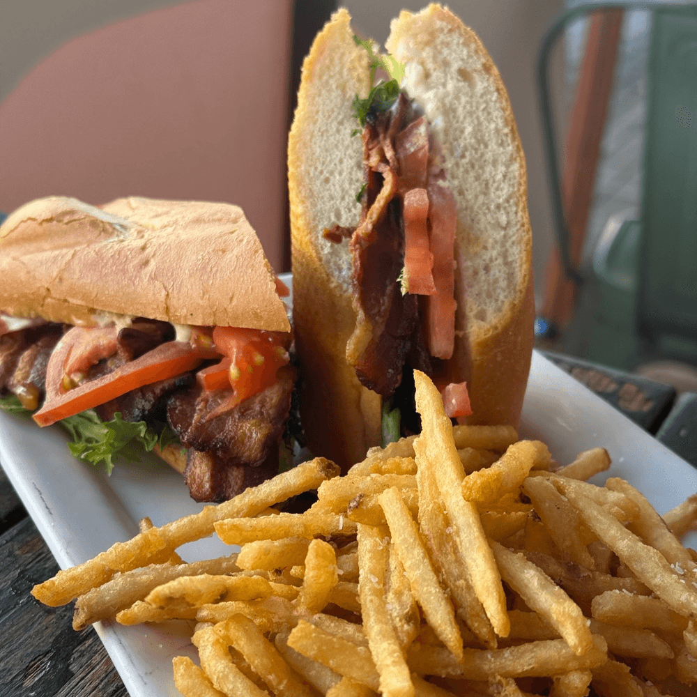 Heirloom Tomato BLT