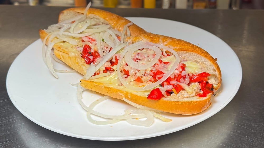 Prosciutto, Fresh Mozzarella, Roasted Peppers Cold Hoagie