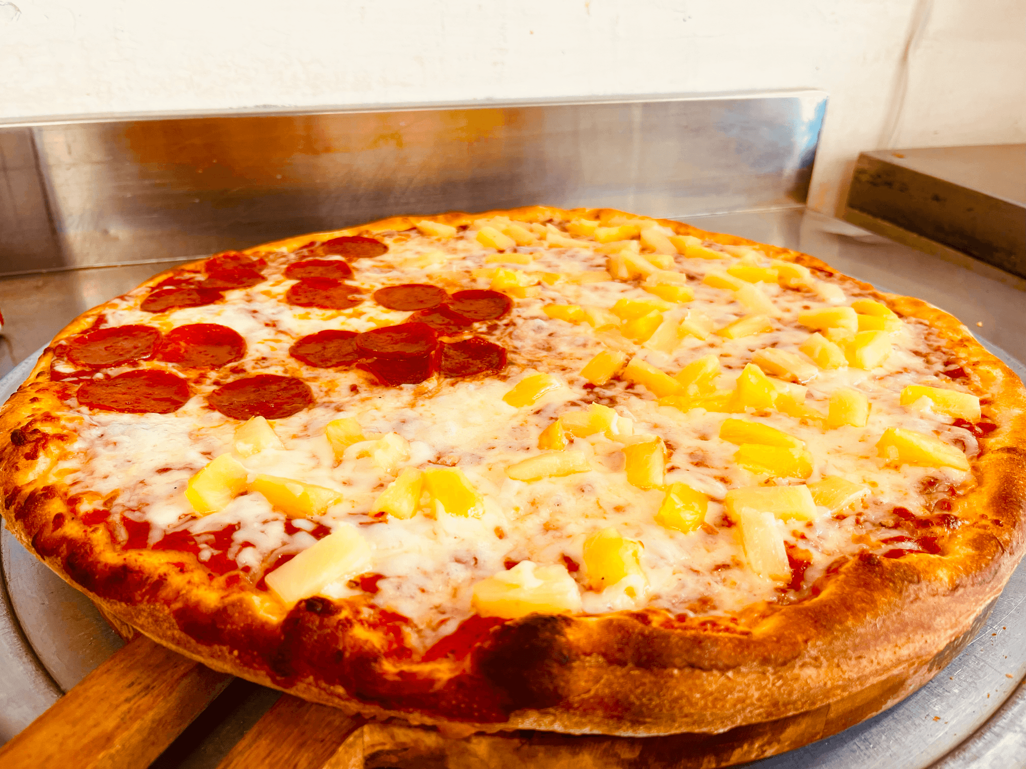 Hawaiian Pizza