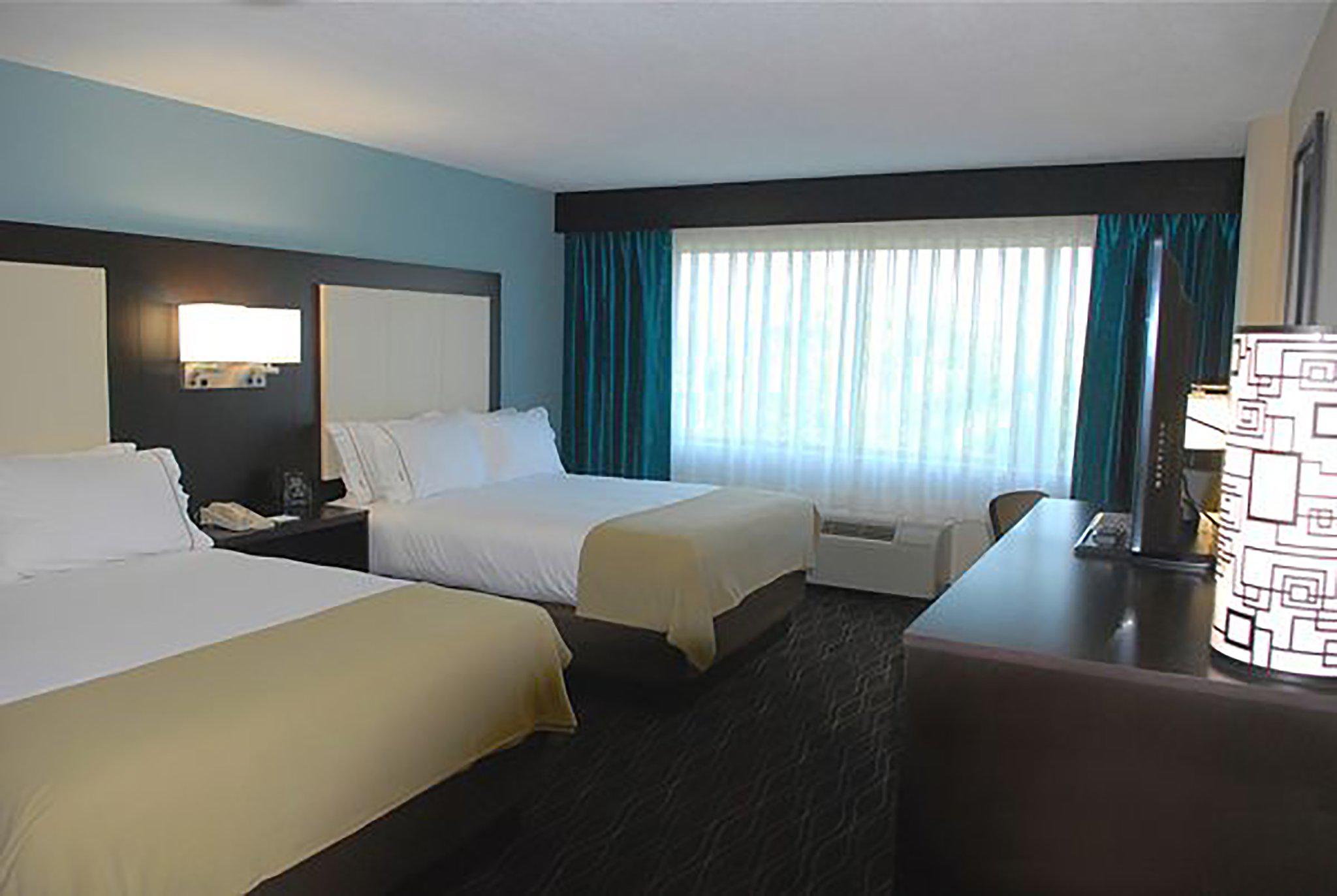 Holiday Inn Express Boise-University Area Photo