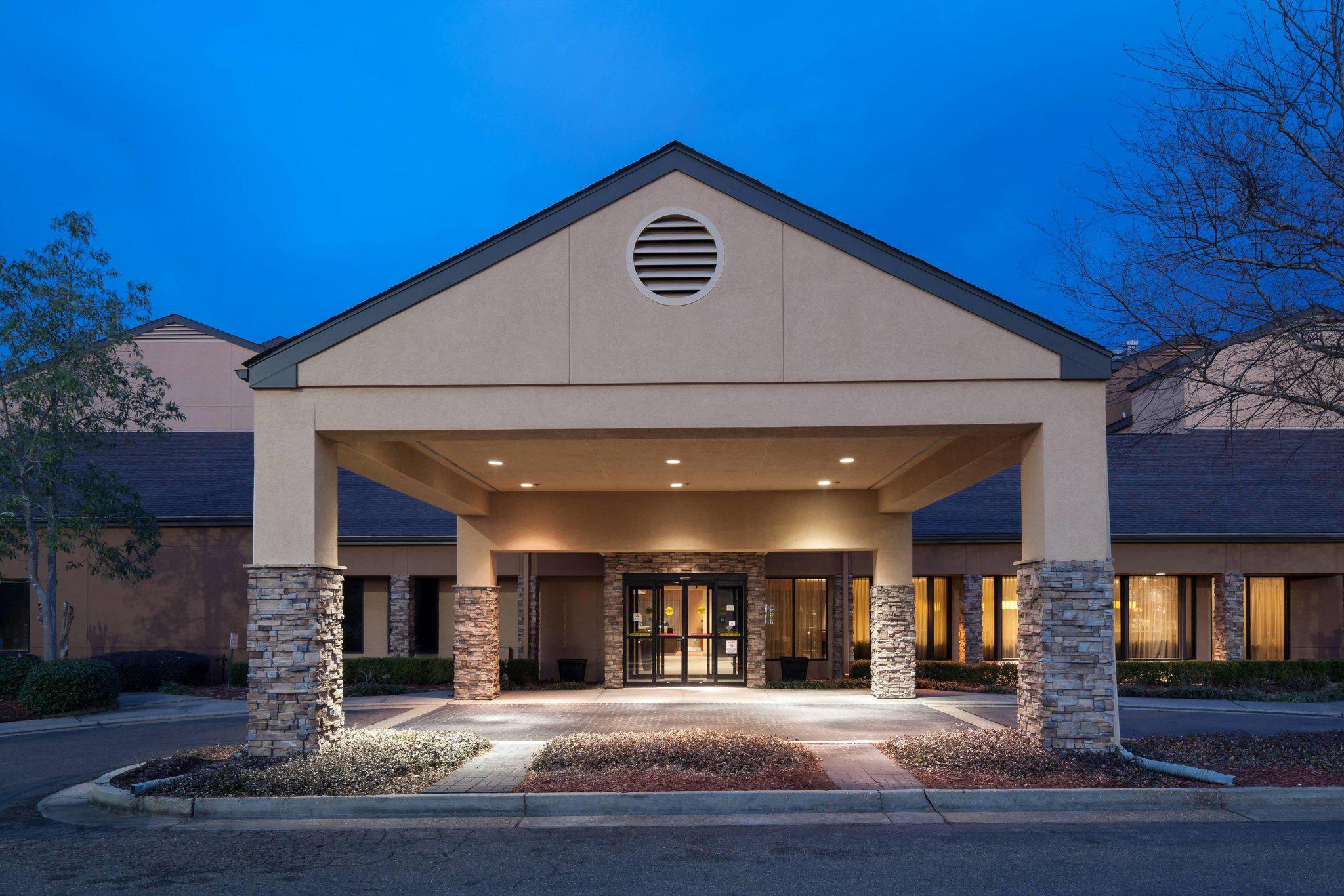 Courtyard by Marriott Jackson Ridgeland Photo