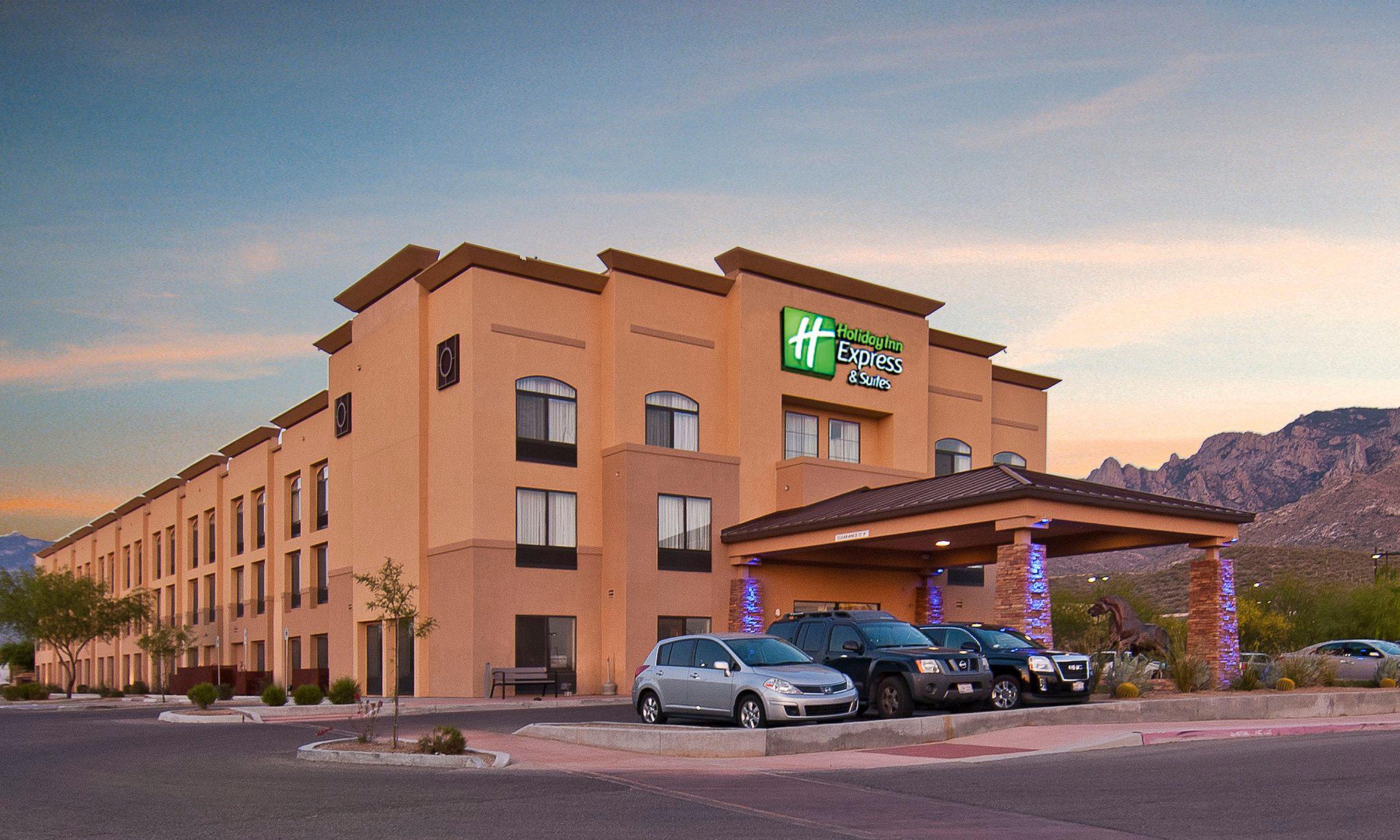 Holiday Inn Express & Suites Oro Valley-Tucson North Photo