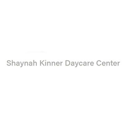 Shaynah Kinner Day Care Center Logo