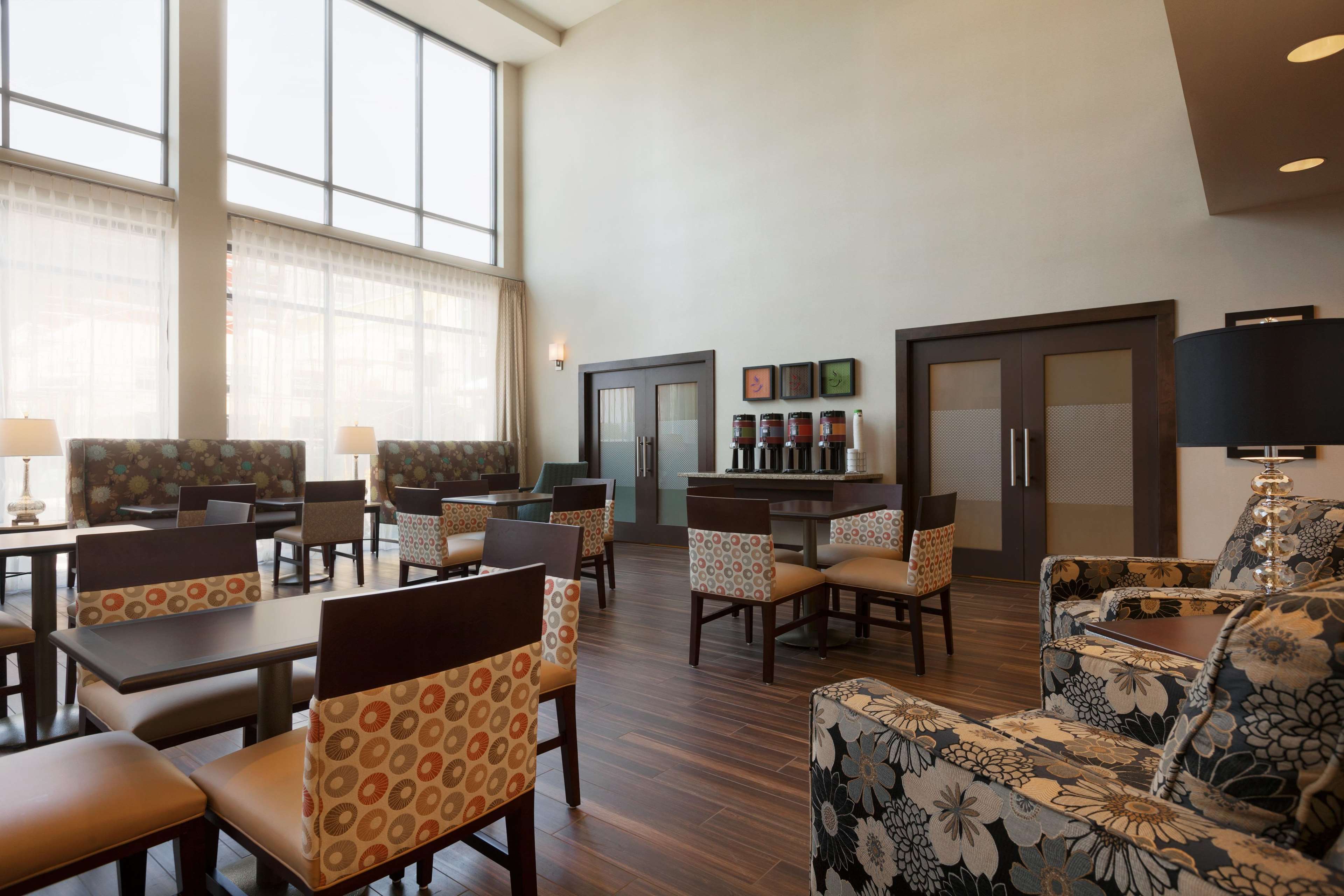 Hampton Inn & Suites Portland/Hillsboro-Evergreen Park Photo