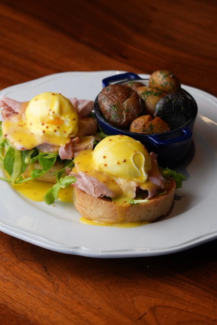 Virginia Ham Benedict