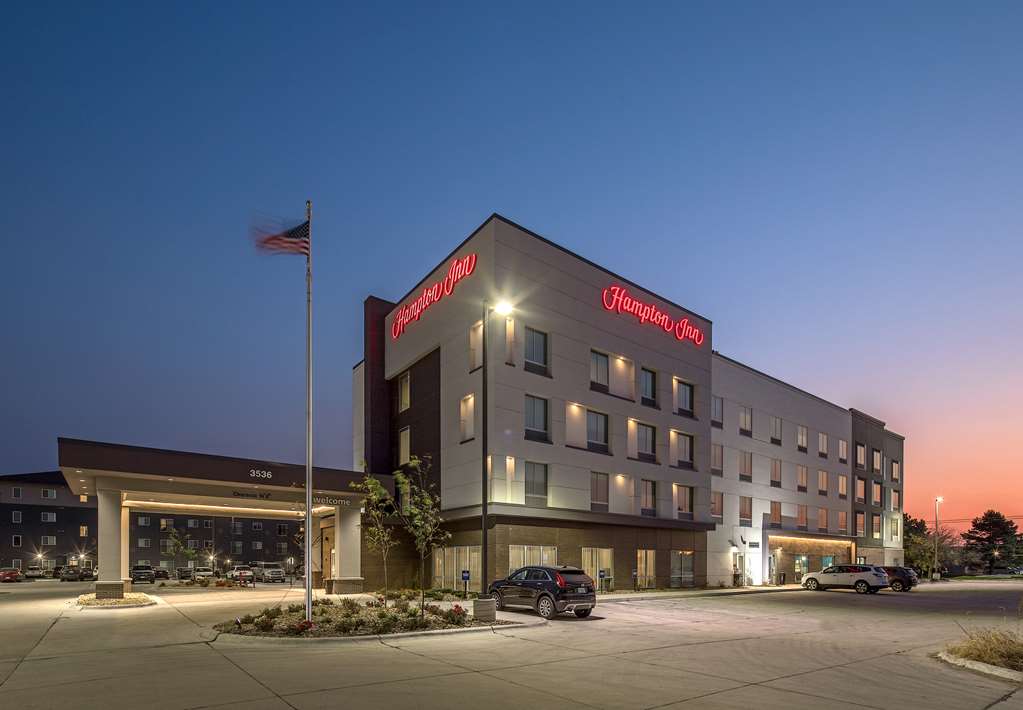 Hampton Inn Columbus NE Image
