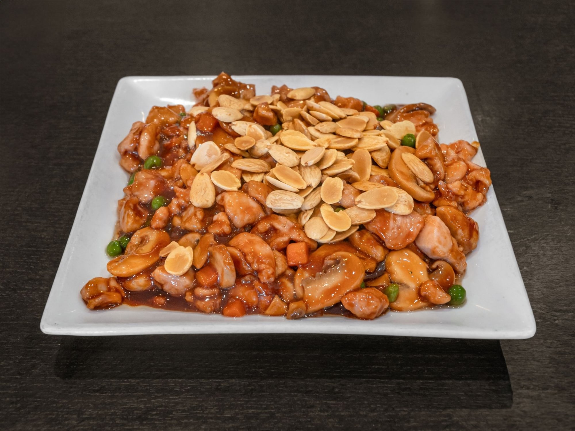 Almond chicken / 杏仁鸡