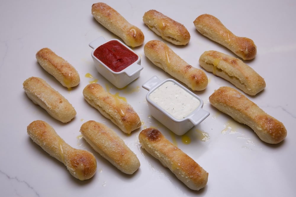 1/2 Dozen Bread Sticks
