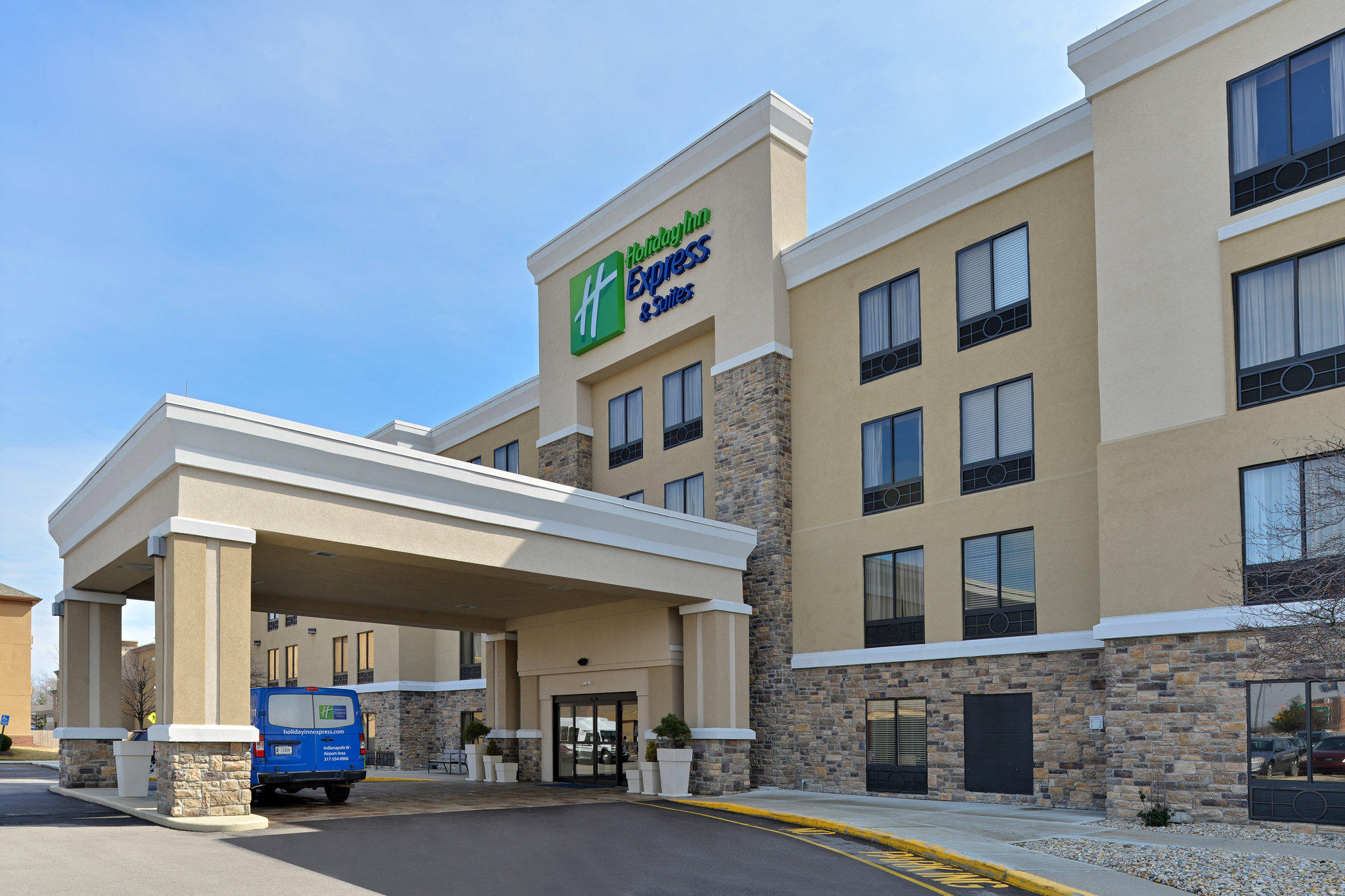 Holiday Inn Express & Suites Indianapolis W - Airport Area Photo