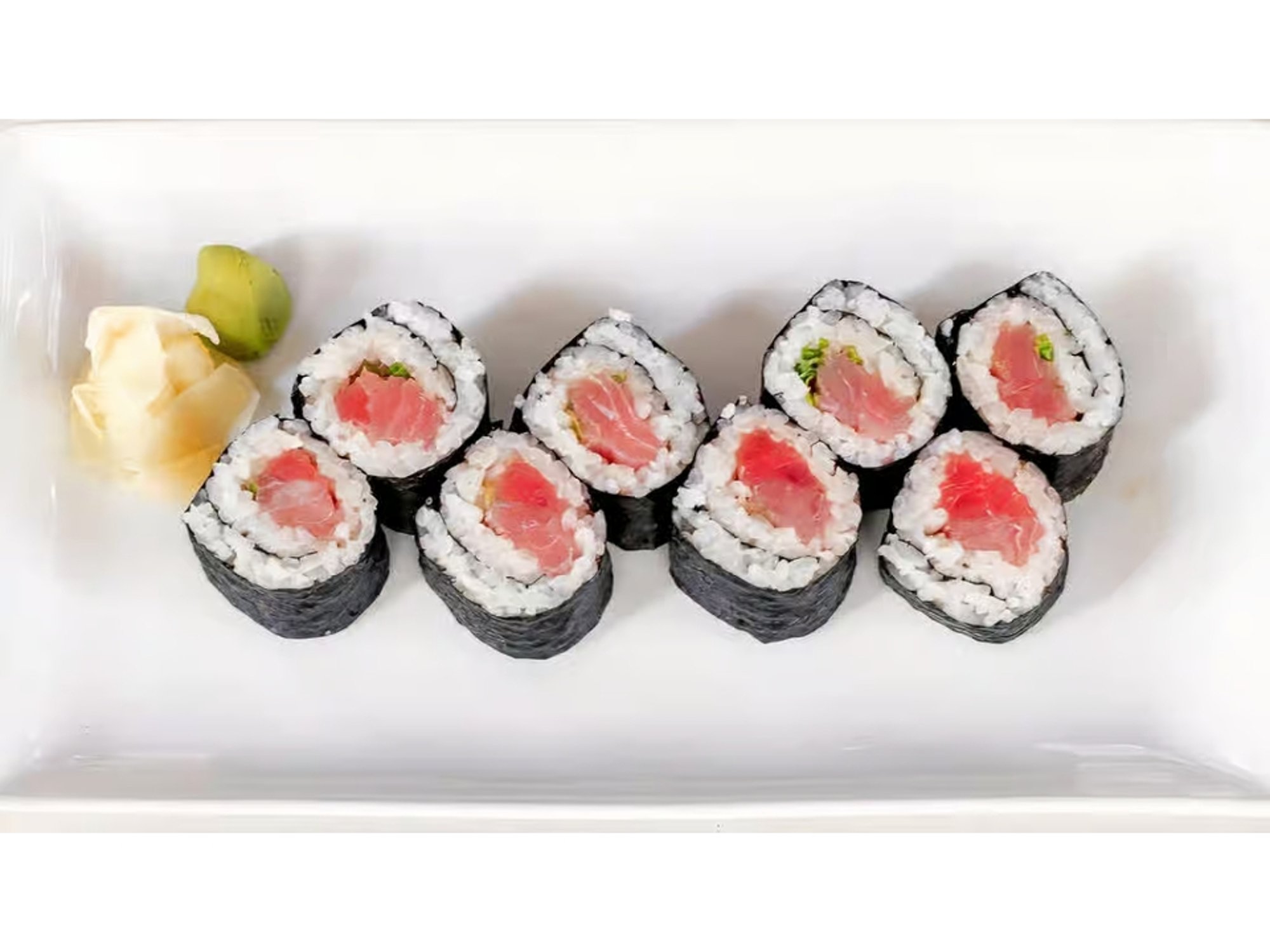 Hamachi Roll