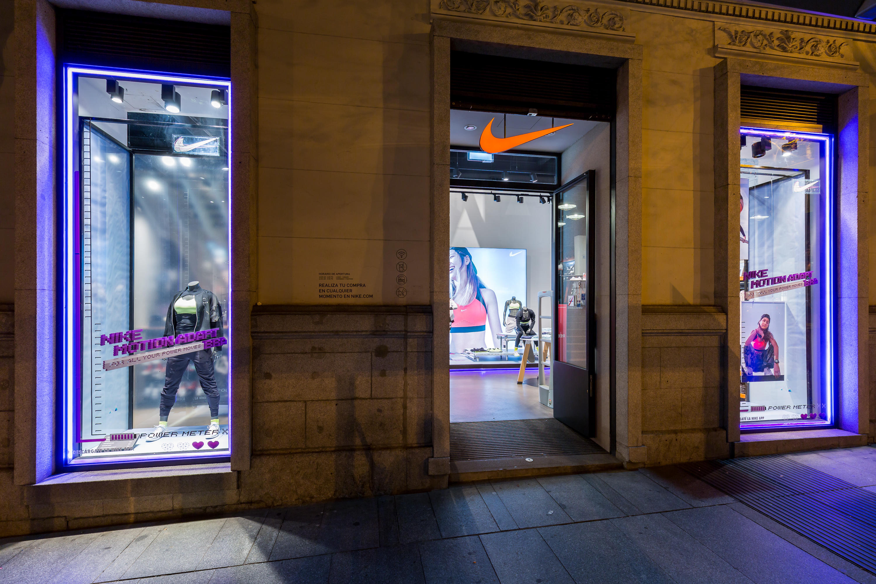 Images Nike Store Serrano