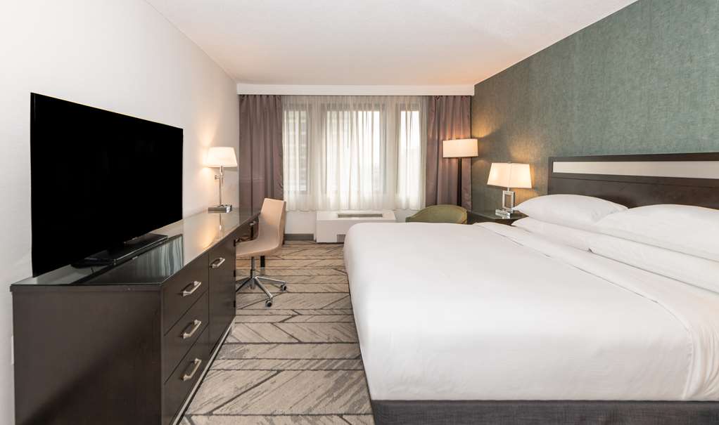 DoubleTree by Hilton Newark Penn Station Image