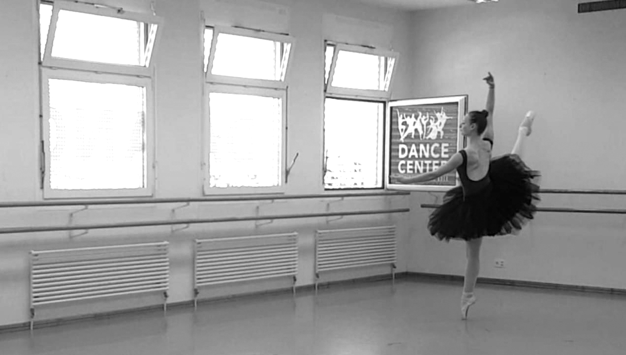 Dance Center Monique van der Roer