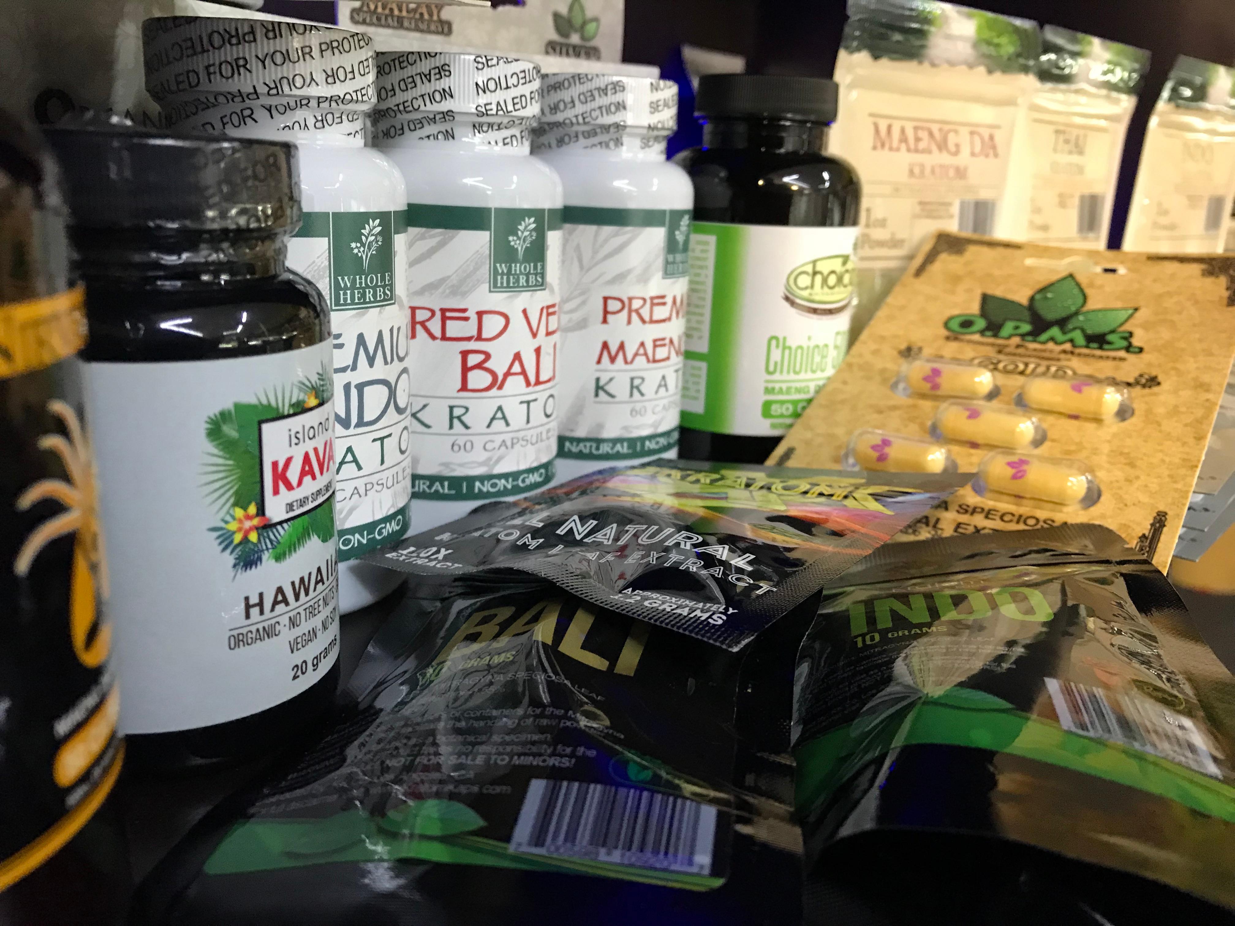 KC SmokZ | Kratom | CBD | Smoke | Vape | Head Store Photo