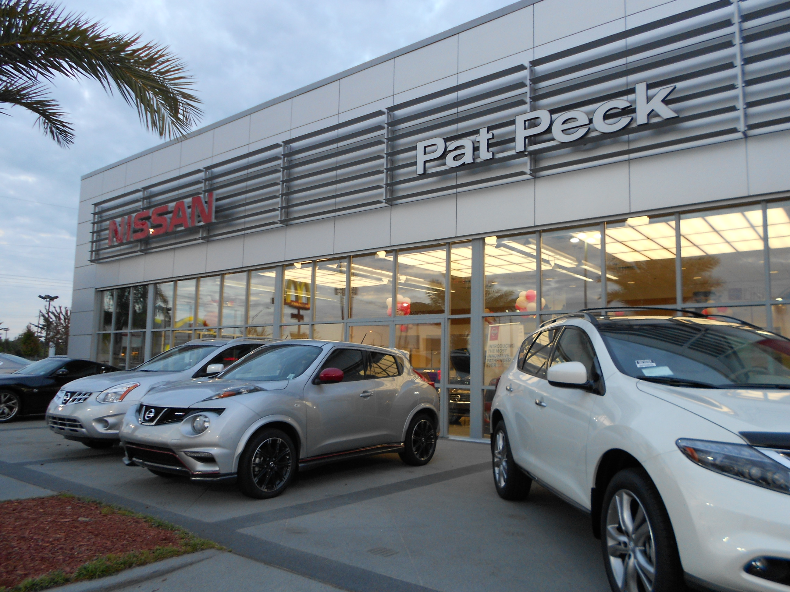 Pat Peck Nissan - Gulfport Photo