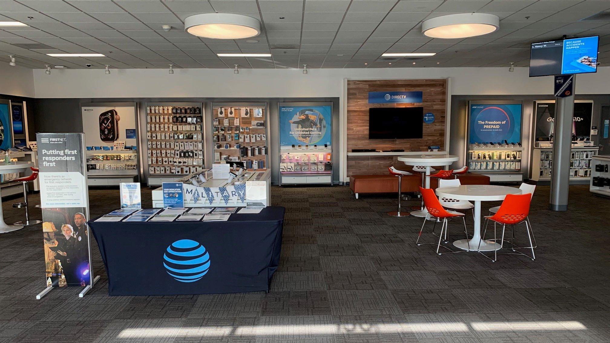 AT&T Store Photo