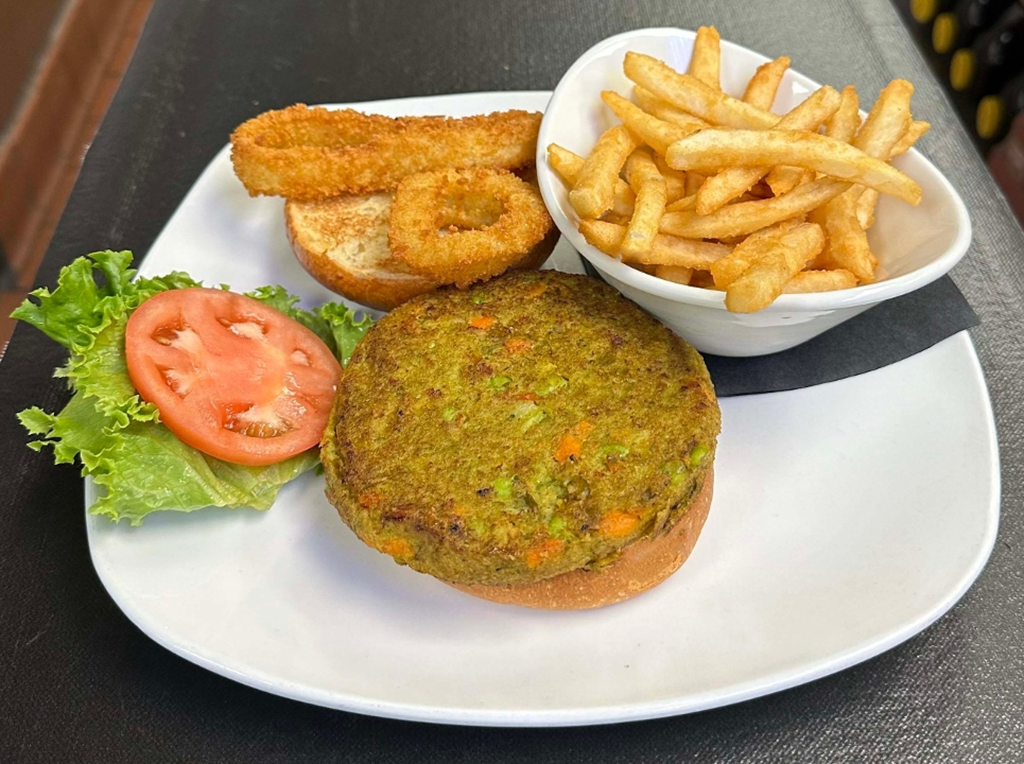 Veggie Burger Deluxe