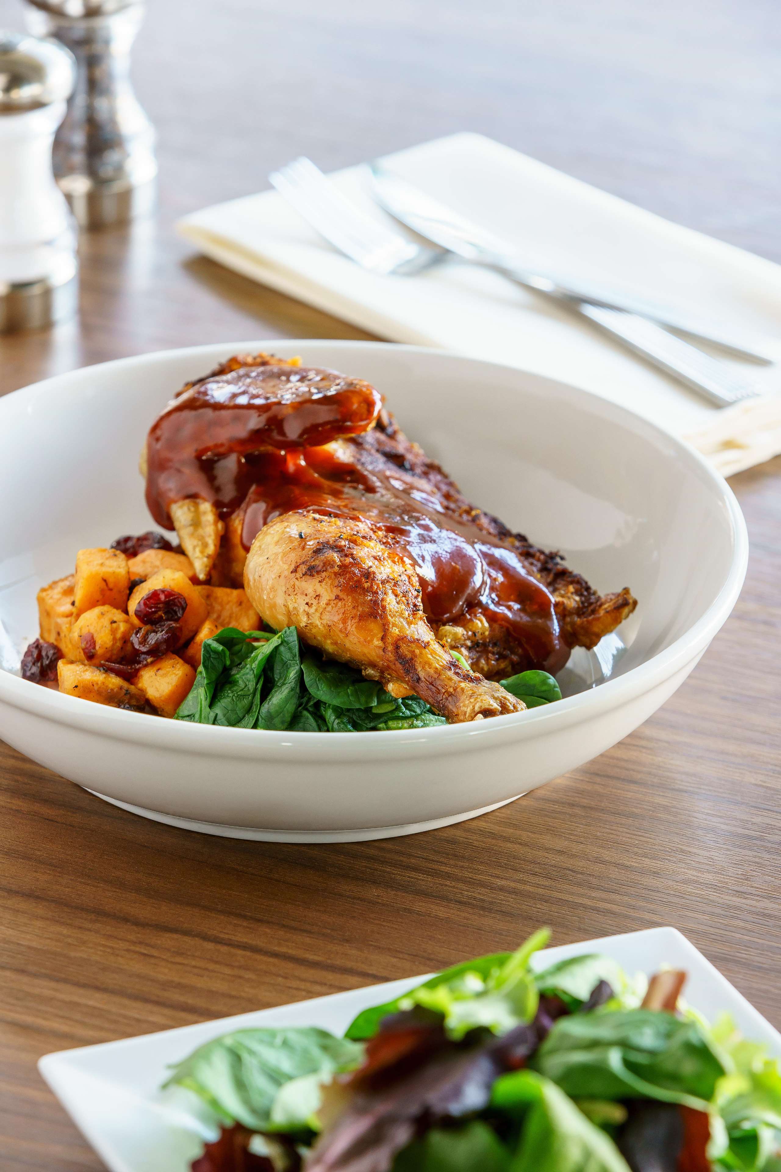 Hilton Charlotte University Place Photo