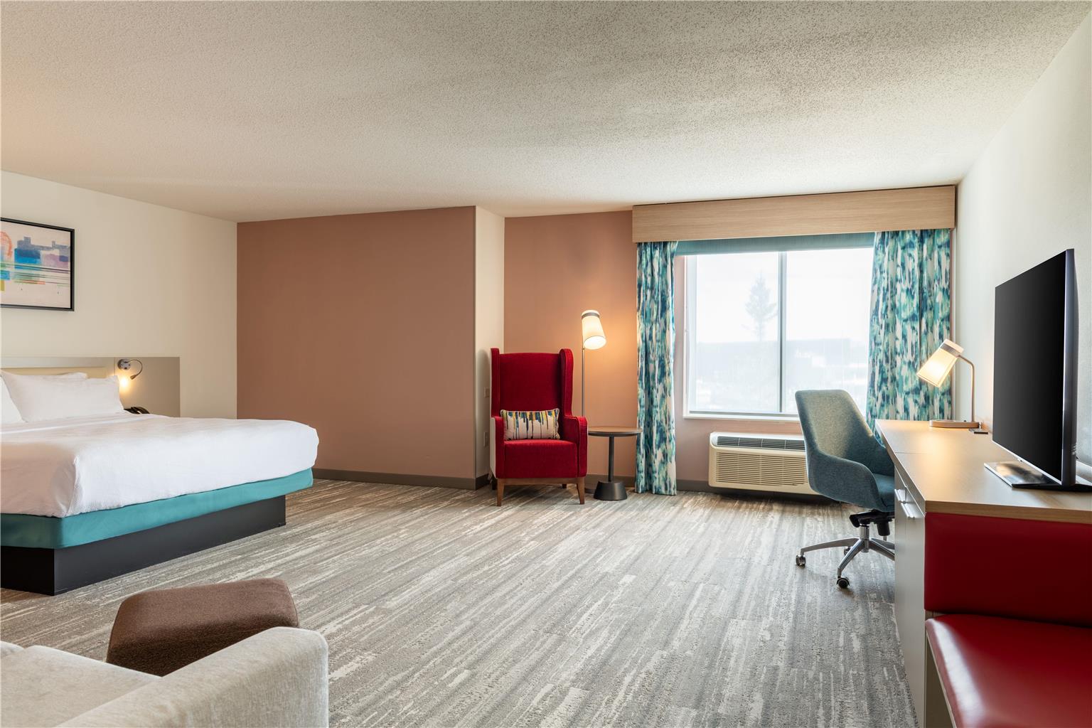Hilton Garden Inn Portland Airport Image