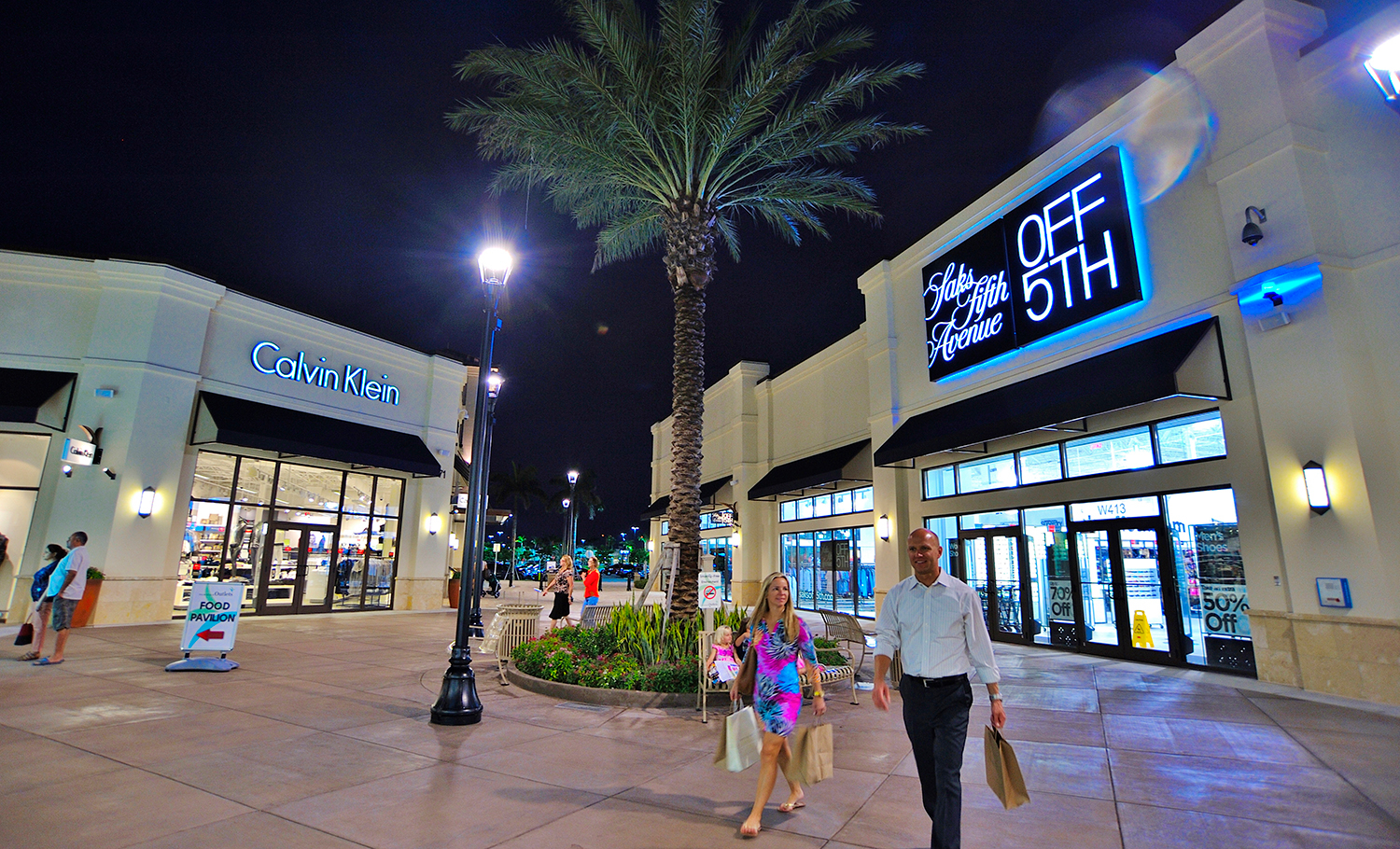 Palm Beach Outlets Photo