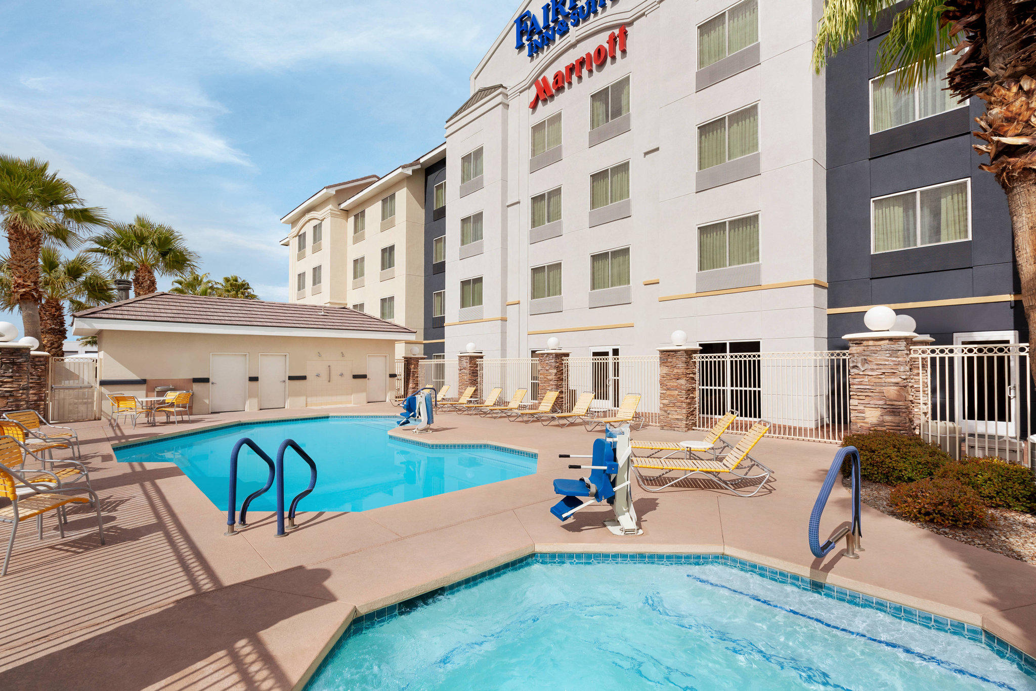 Fairfield Inn & Suites by Marriott Las Vegas South Photo