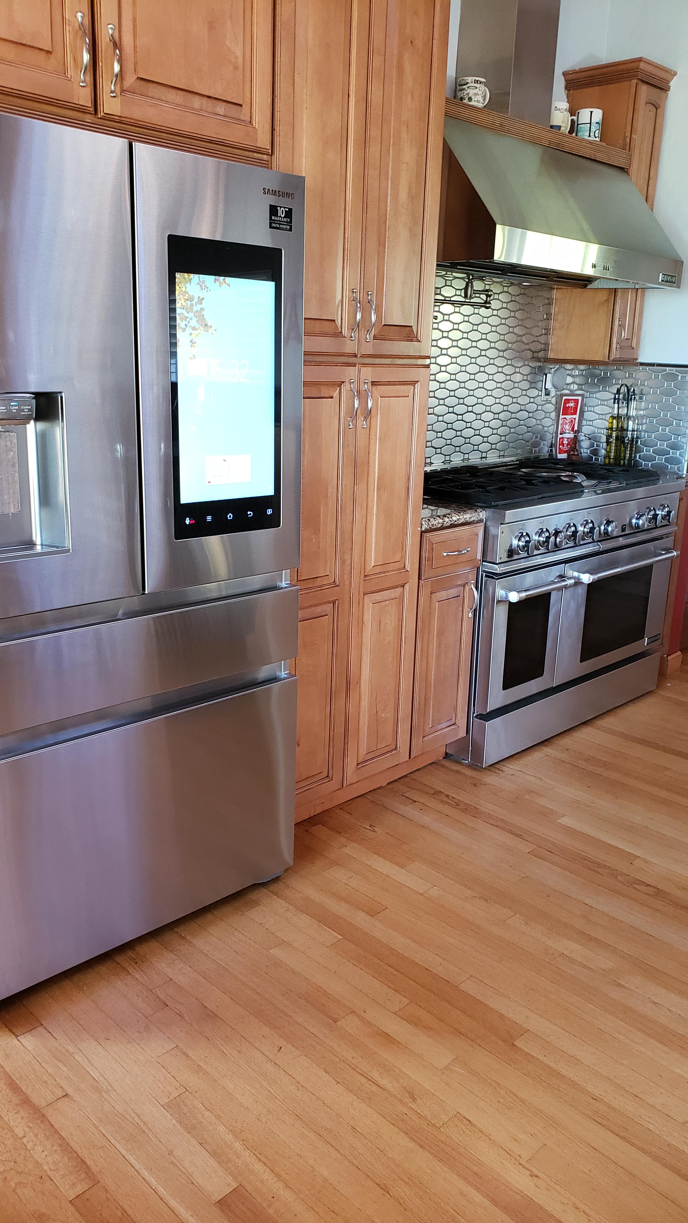 Christi's Cleaners Logo