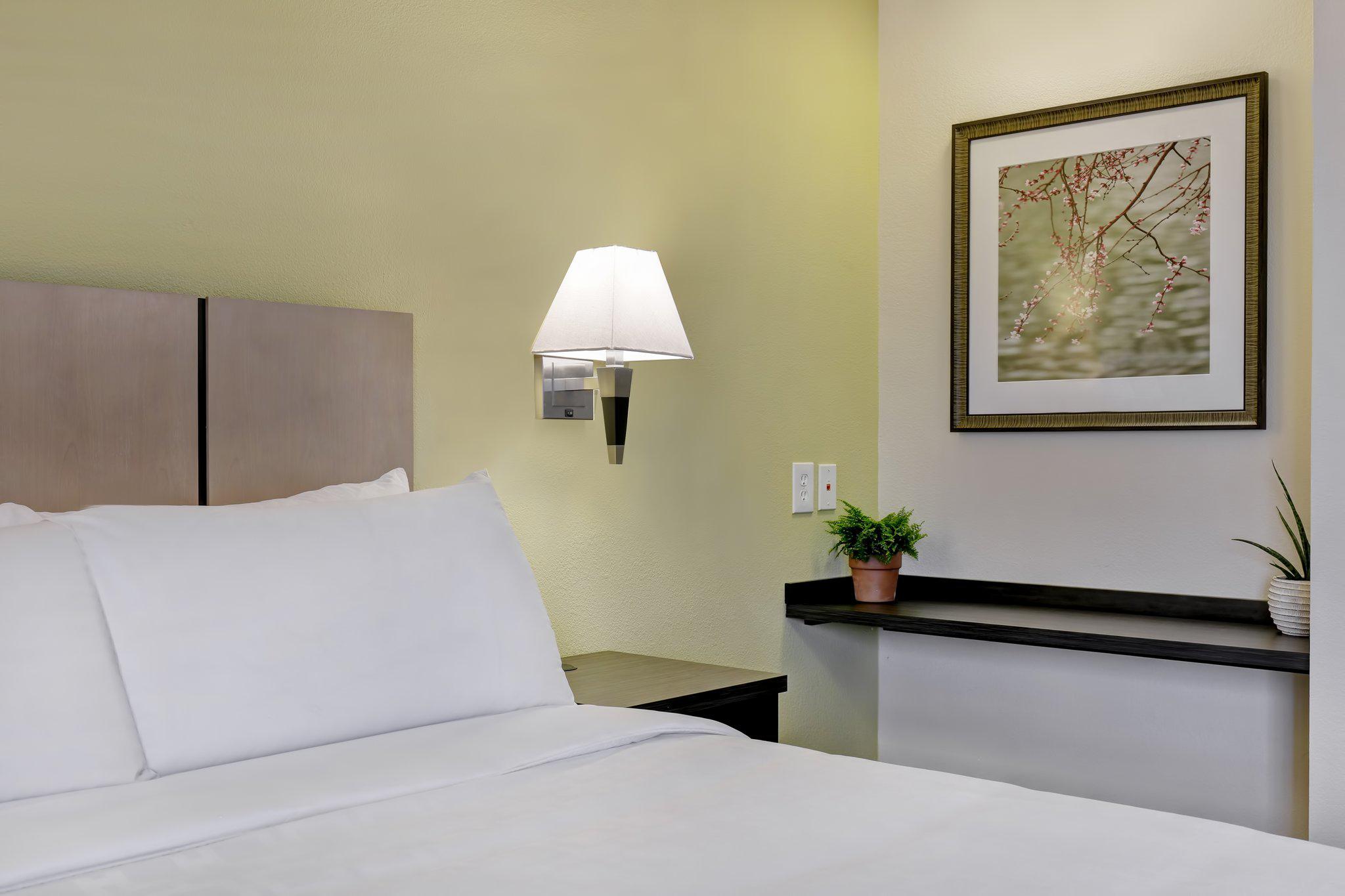 Candlewood Suites Indianapolis - South Photo