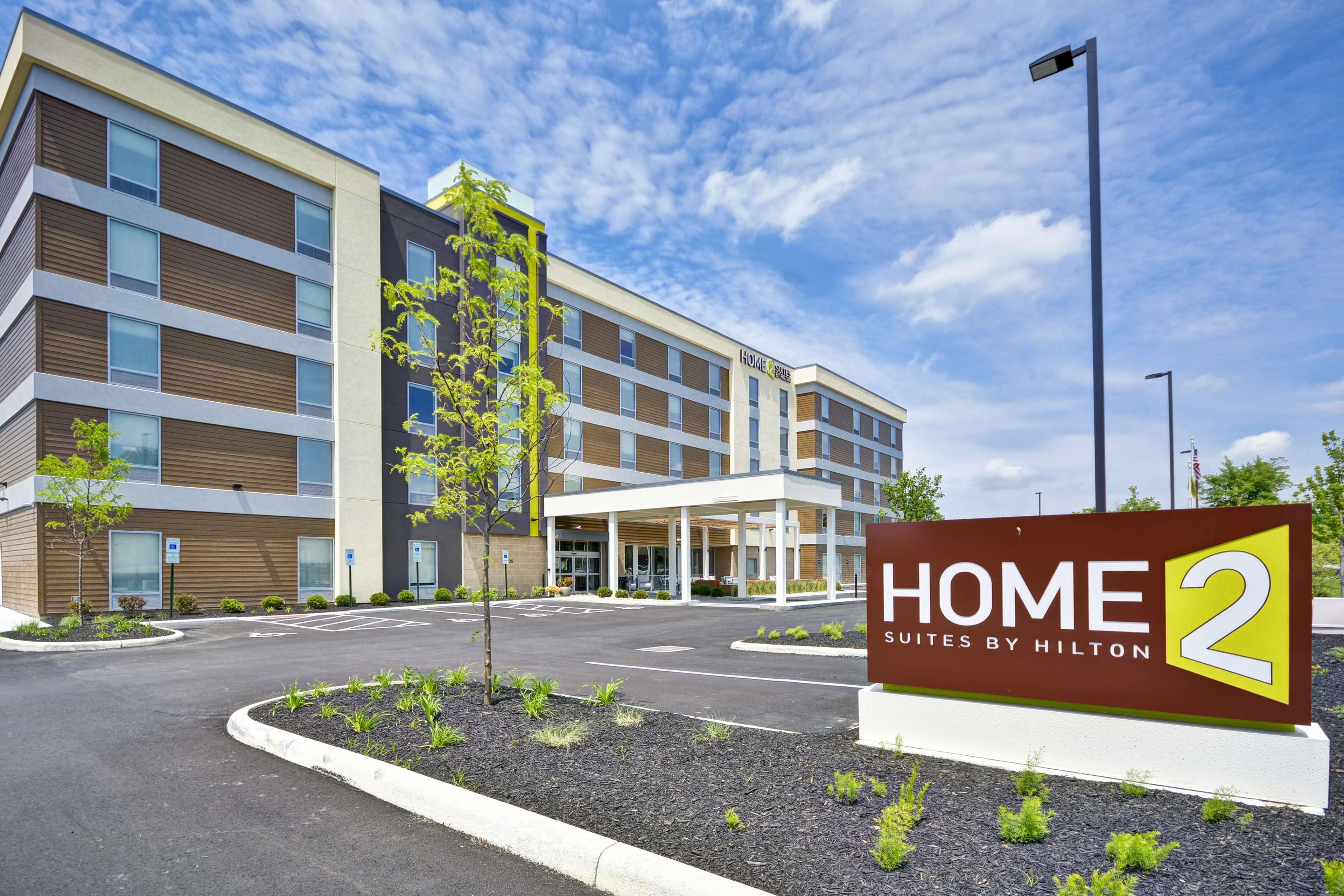 Home2 Suites by Hilton Blue Ash Cincinnati Photo