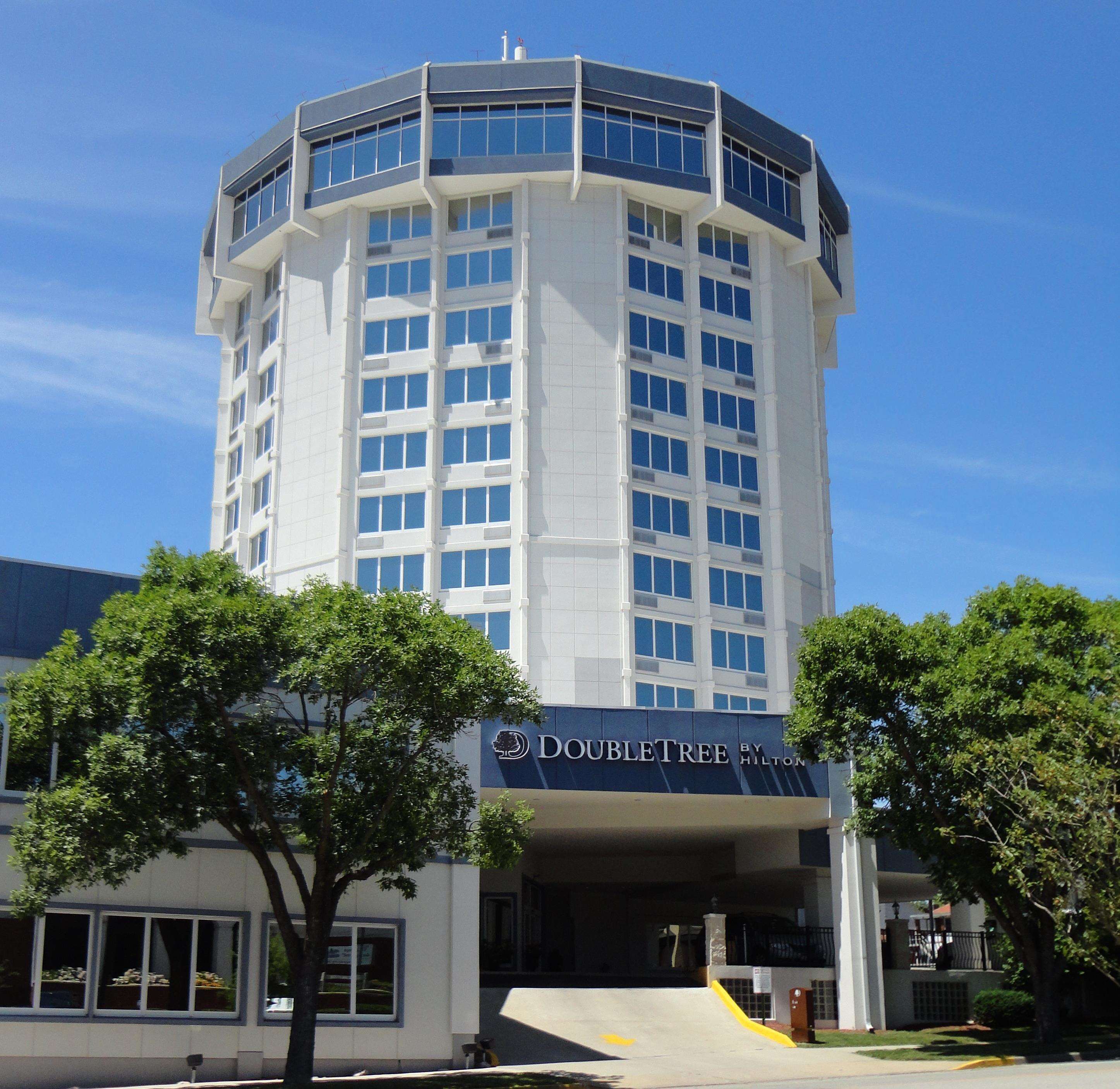 DoubleTree by Hilton Hotel Jefferson City Photo