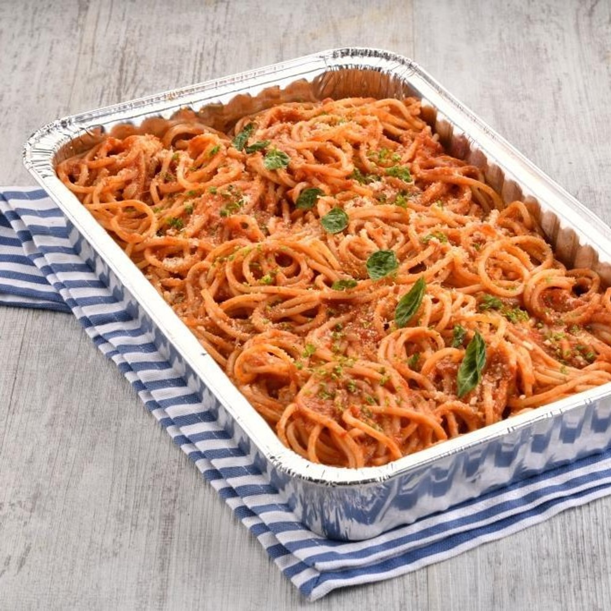 Spaghetti w/Tomatoe Sauce (1/2 Tray or Full Tray)