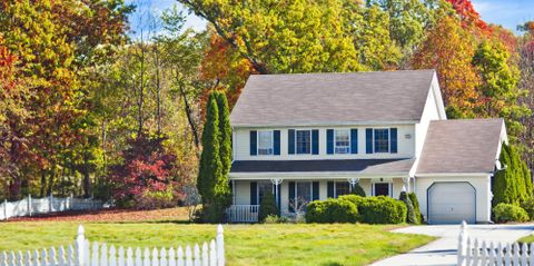 Why Fall Is Perfect for Painting Your Home's Exterior