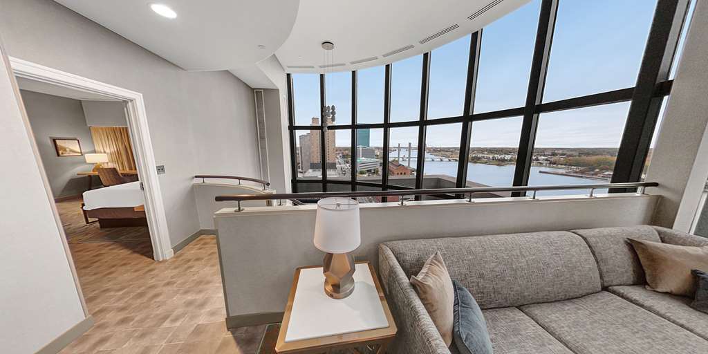 Hilton Garden Inn Toledo Downtown Image