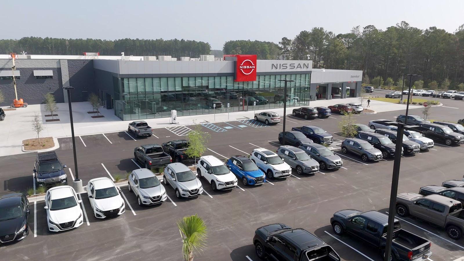 Hudson Nissan Of Summerville