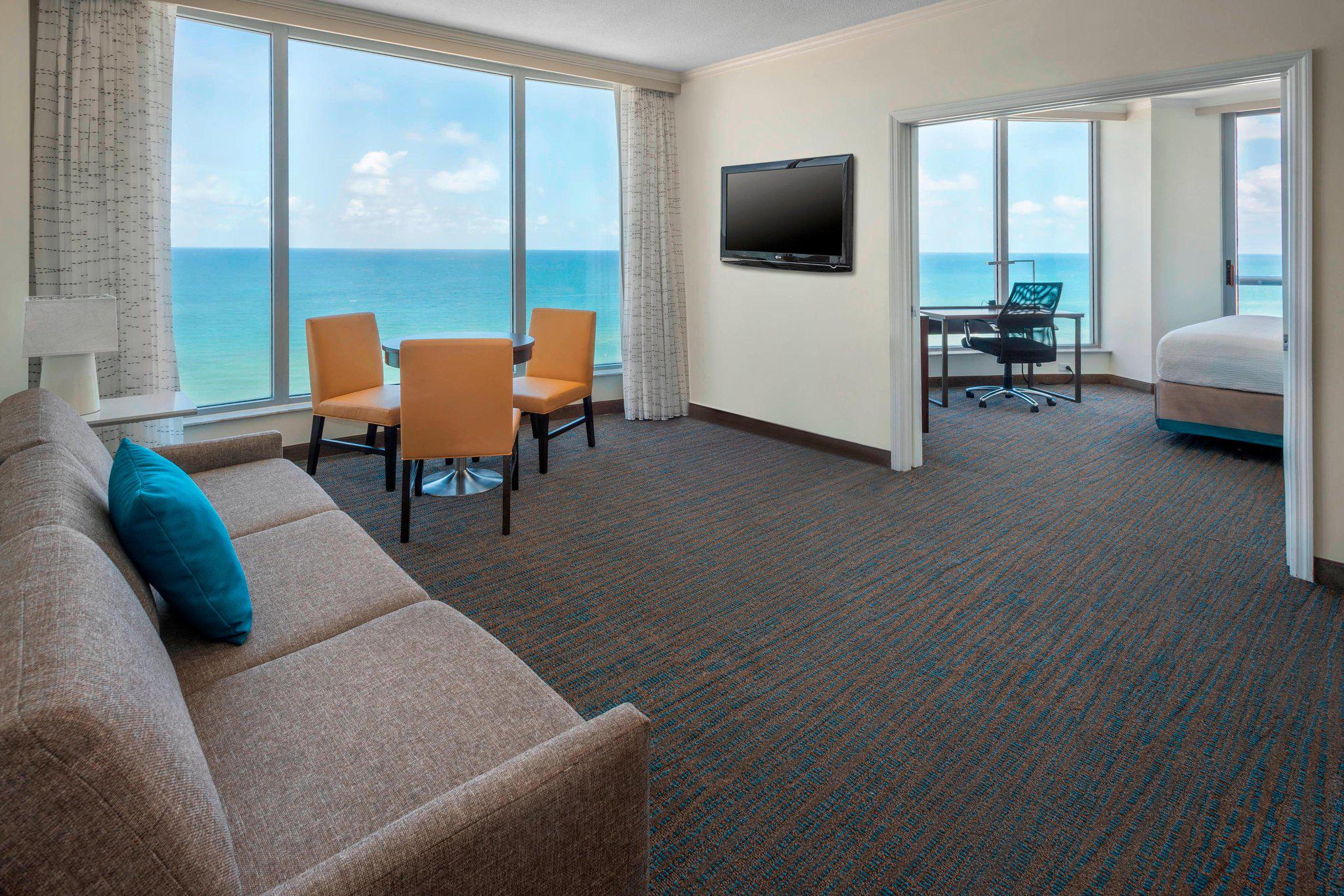 Residence Inn by Marriott Fort Lauderdale Pompano Beach/Oceanfront Photo