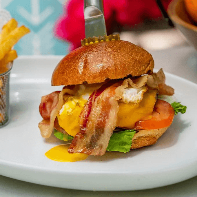 Grand Slam Classic Burger