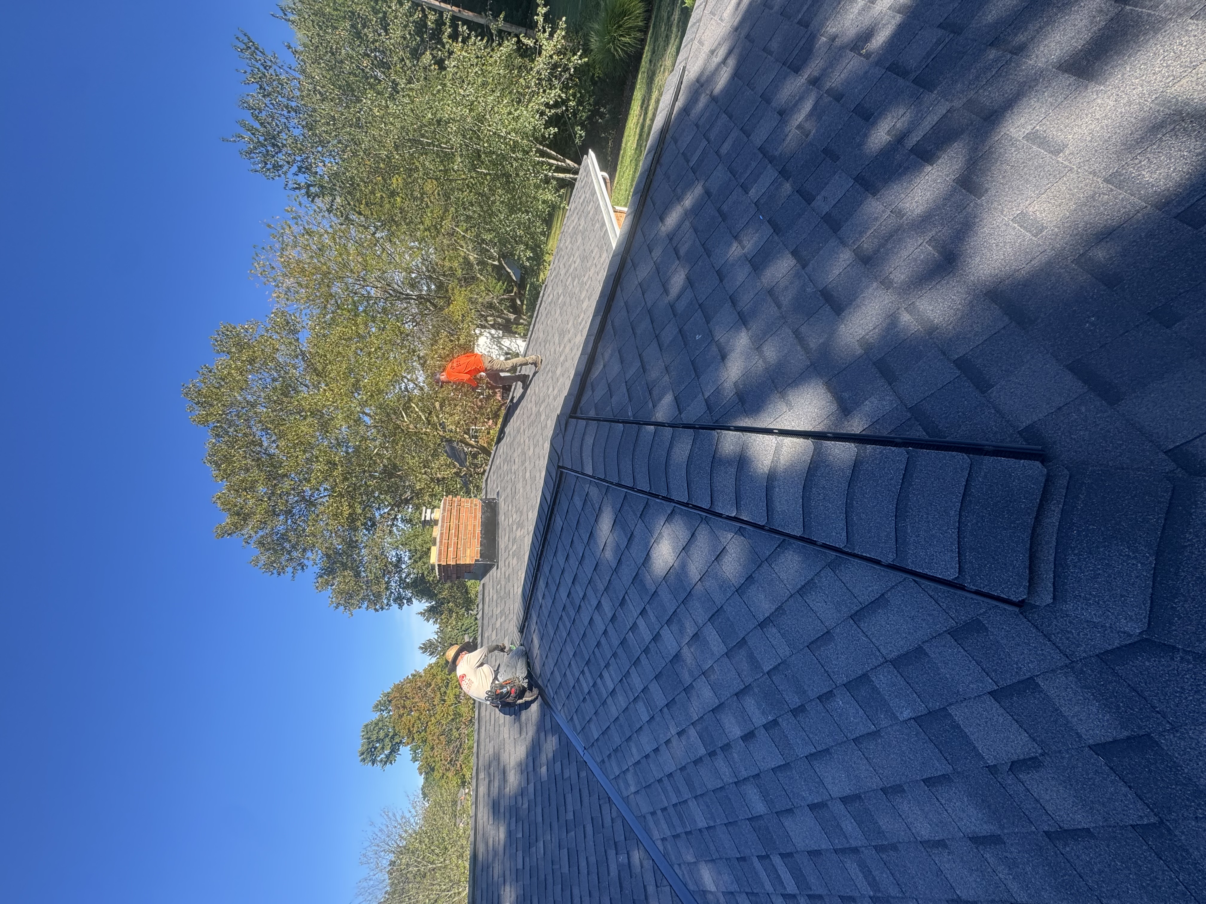 Razo Brothers Roofing LLC Image