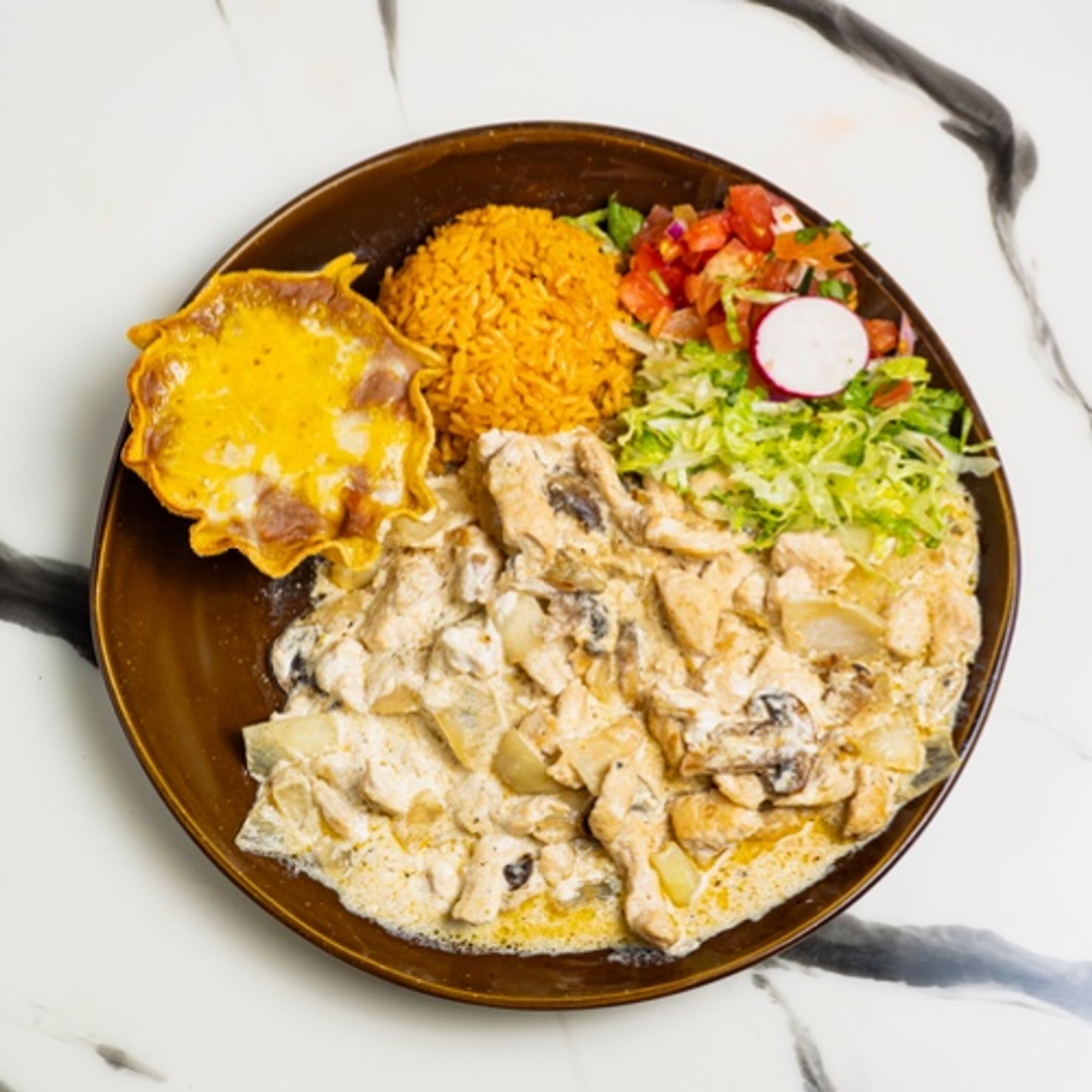 Pollo a la Crema Combo