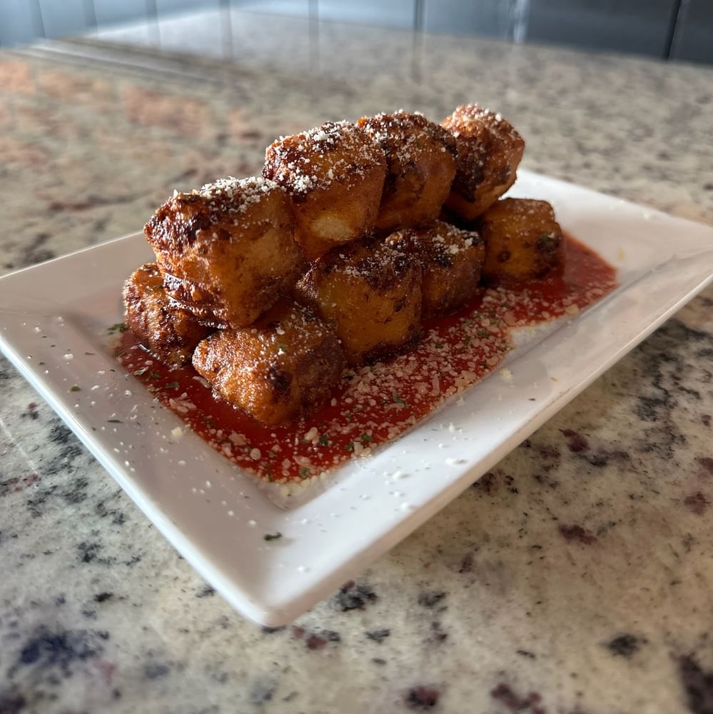 Garlic White Cheddar Cheese Curds