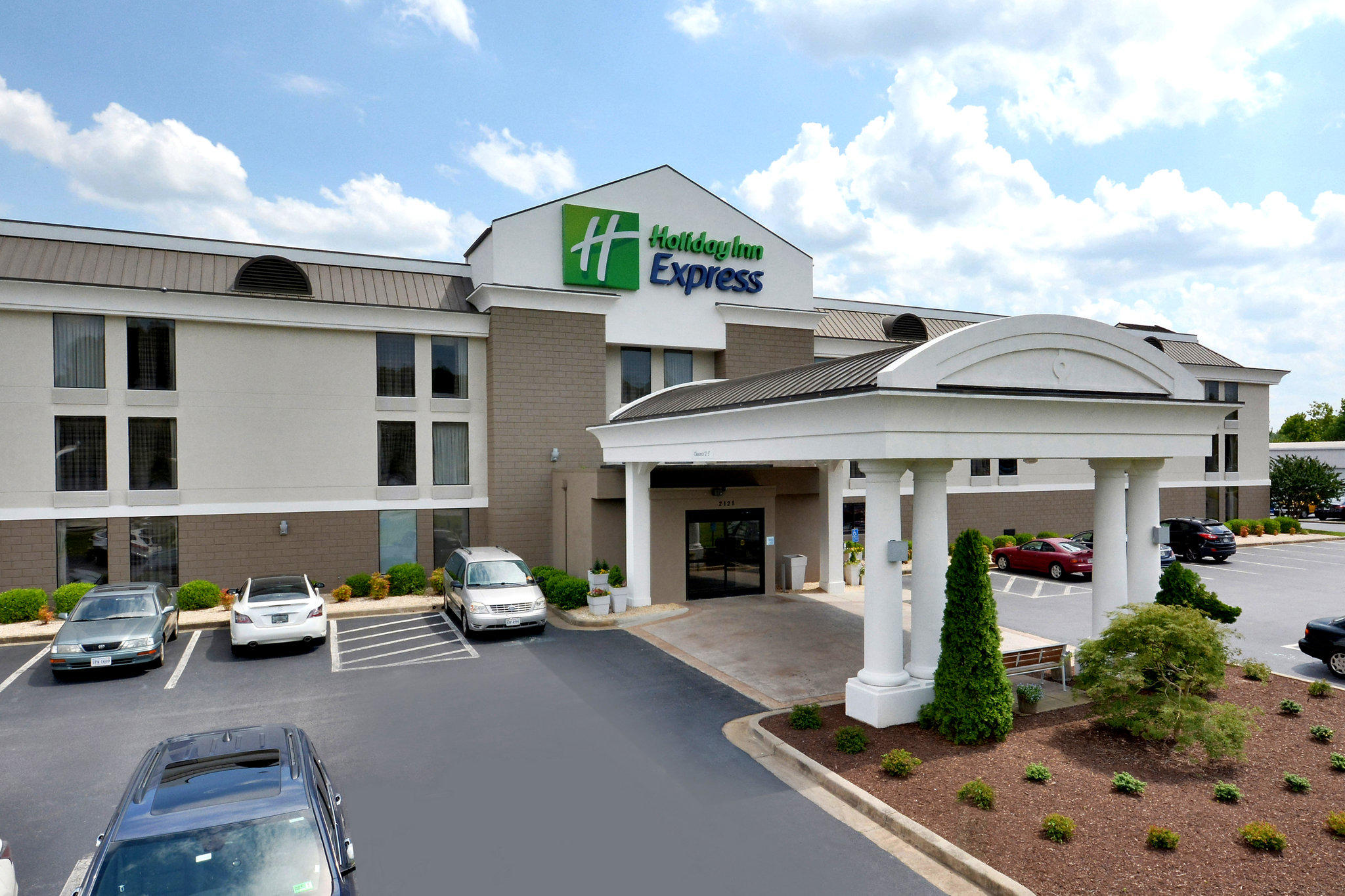 Holiday Inn Express Danville Photo