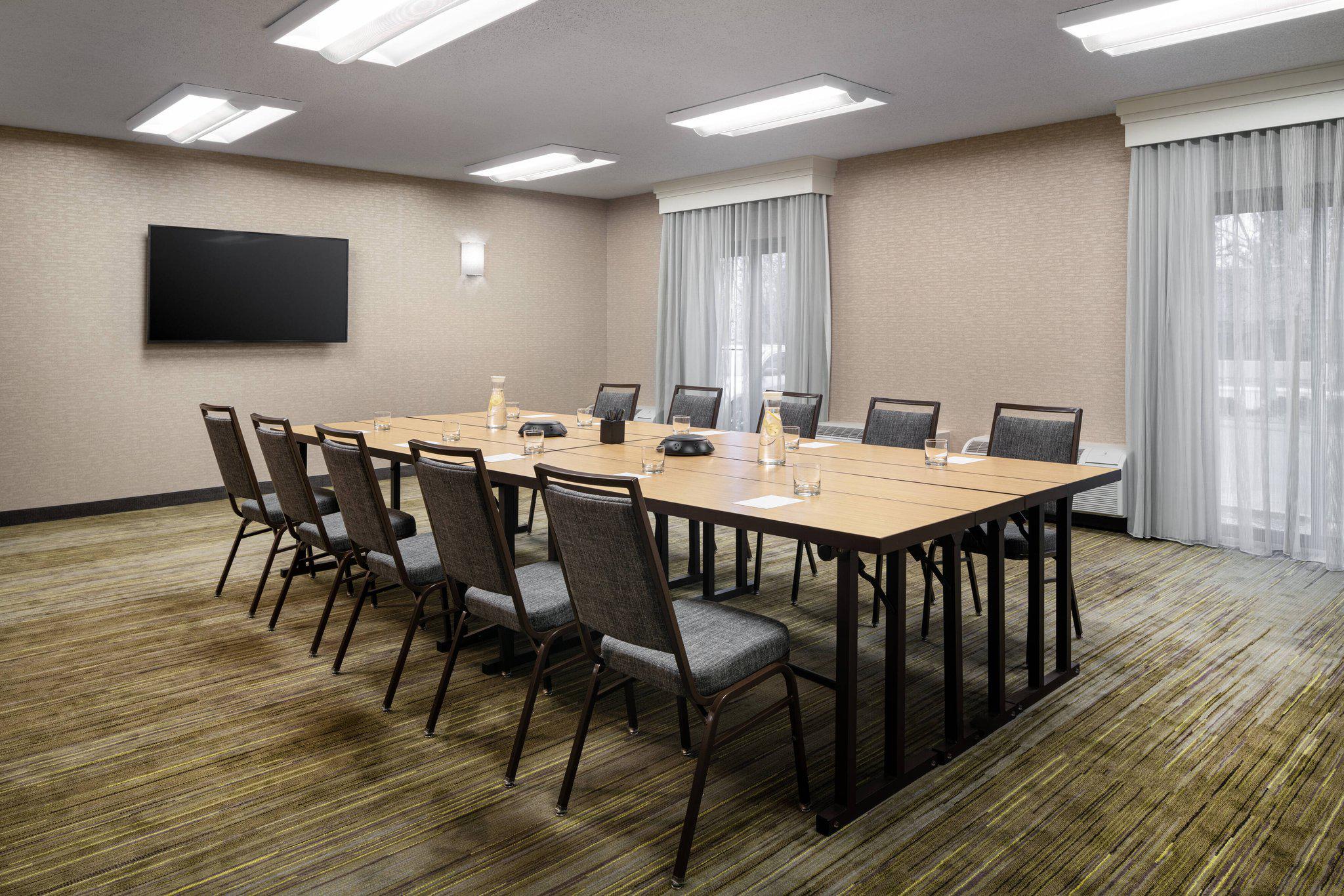 Courtyard by Marriott Boulder Photo