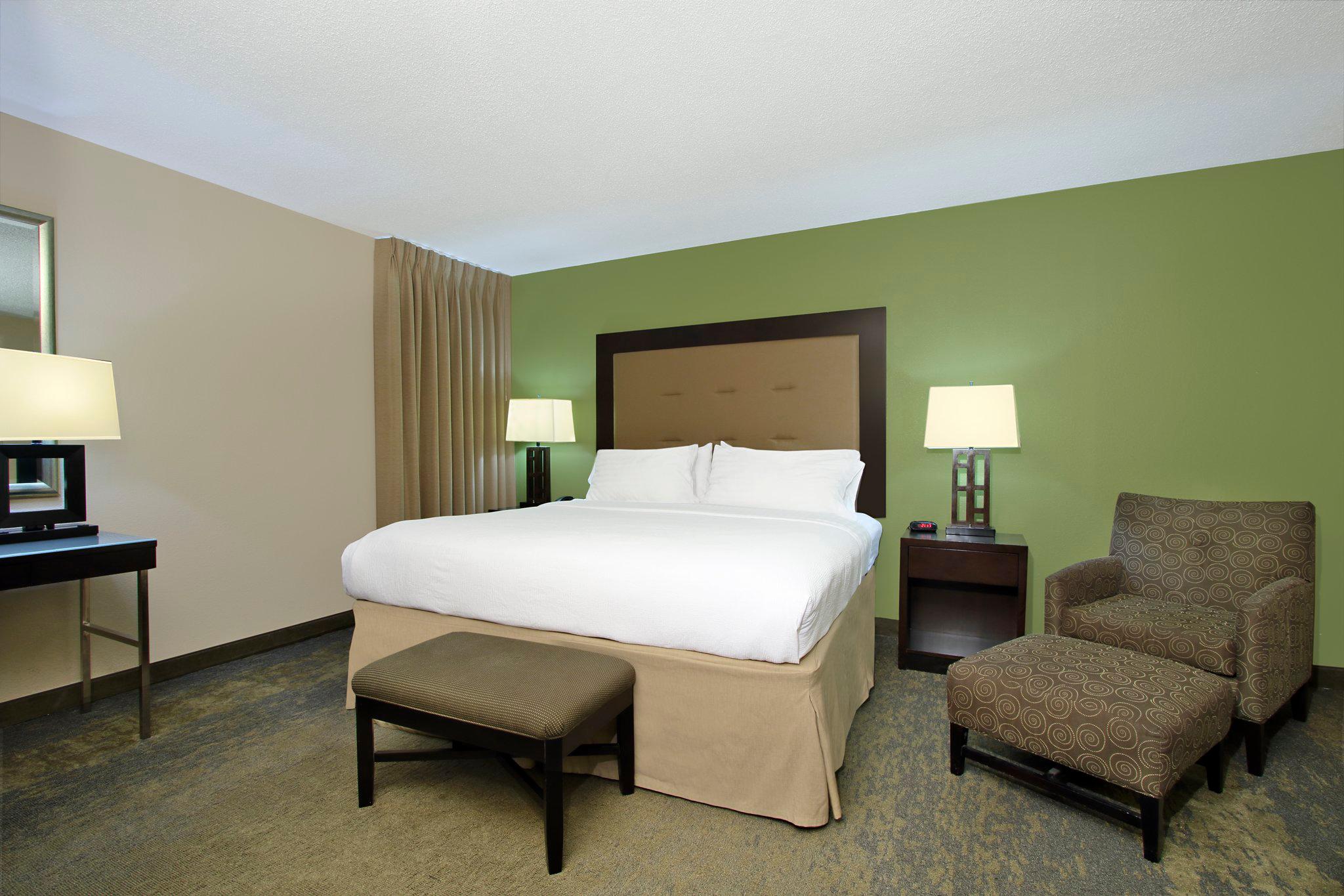 Holiday Inn Metairie New Orleans Airport Photo