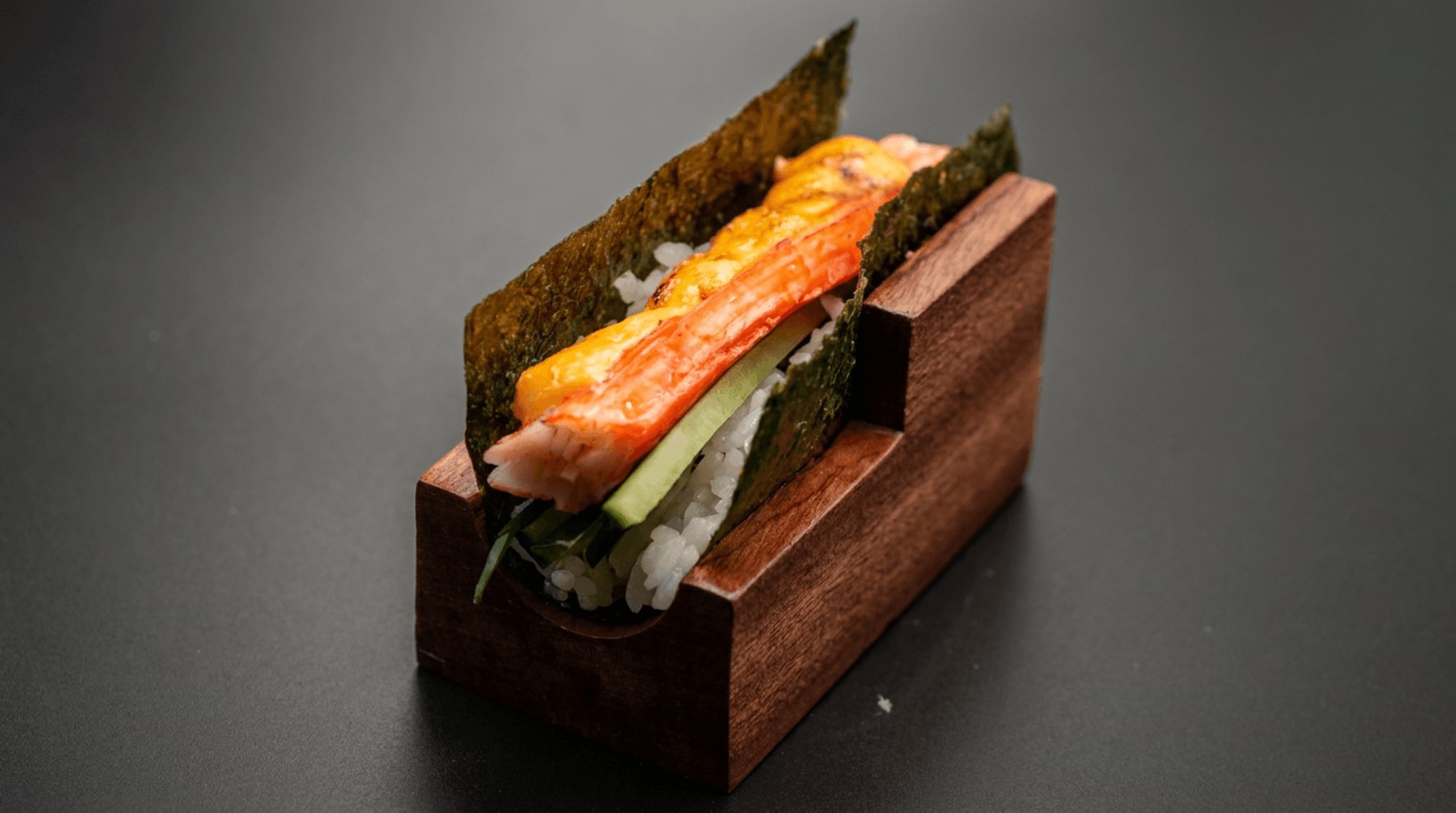 Kani Hand Roll