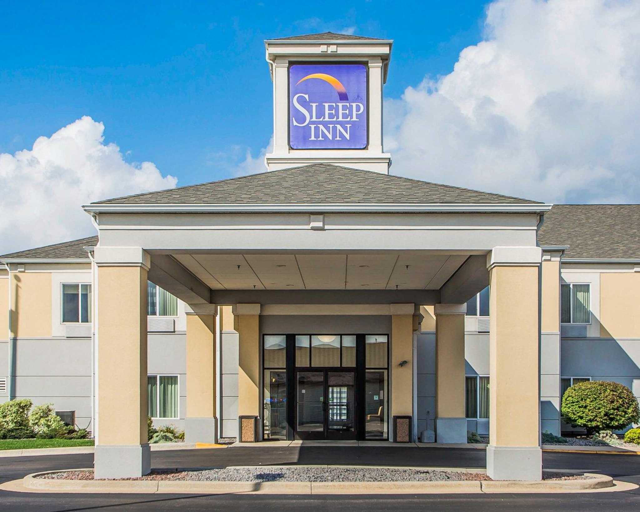Sleep Inn & Suites in Wisconsin Rapids, WI (715) 4246...