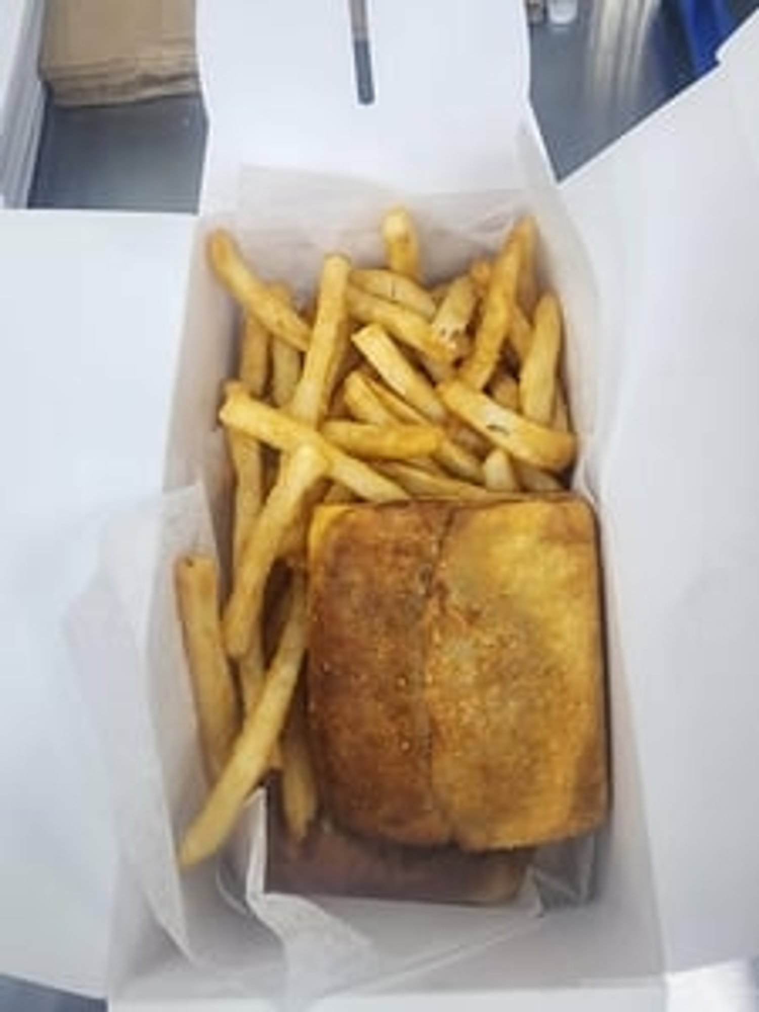 1 Pizza Puff with Fries