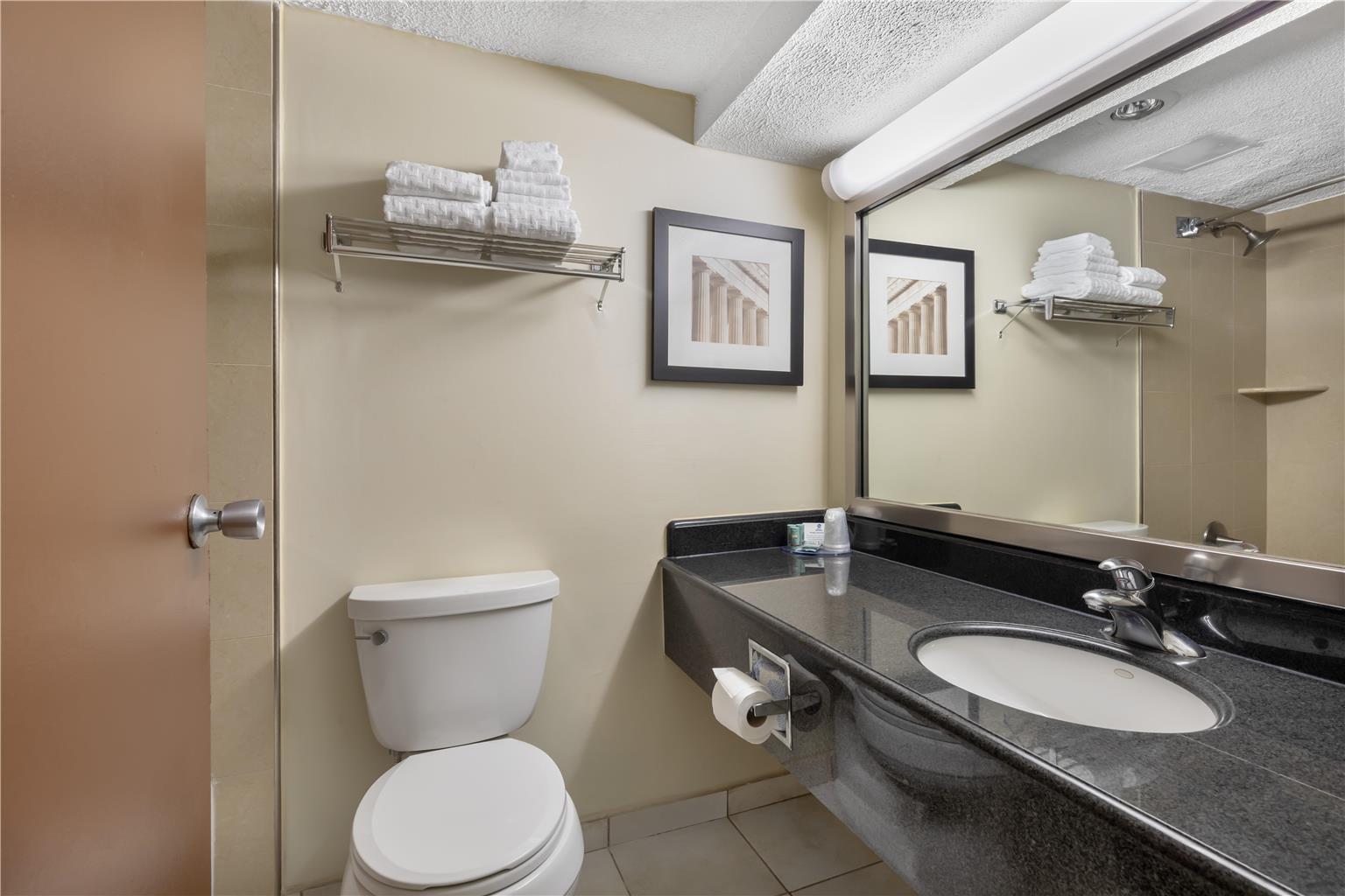 Best Western Capital Beltway Washington DC Image
