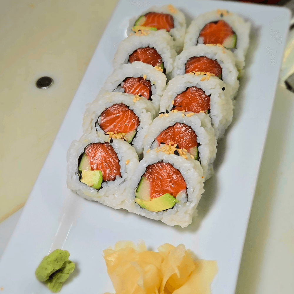 Salmon Cali Roll