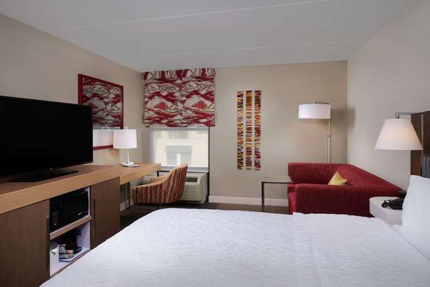 Images Hampton Inn & Suites Phoenix/Scottsdale on Shea Boulevard