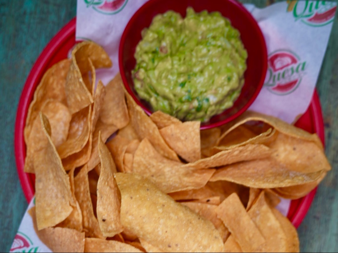 Chips W/ Guac